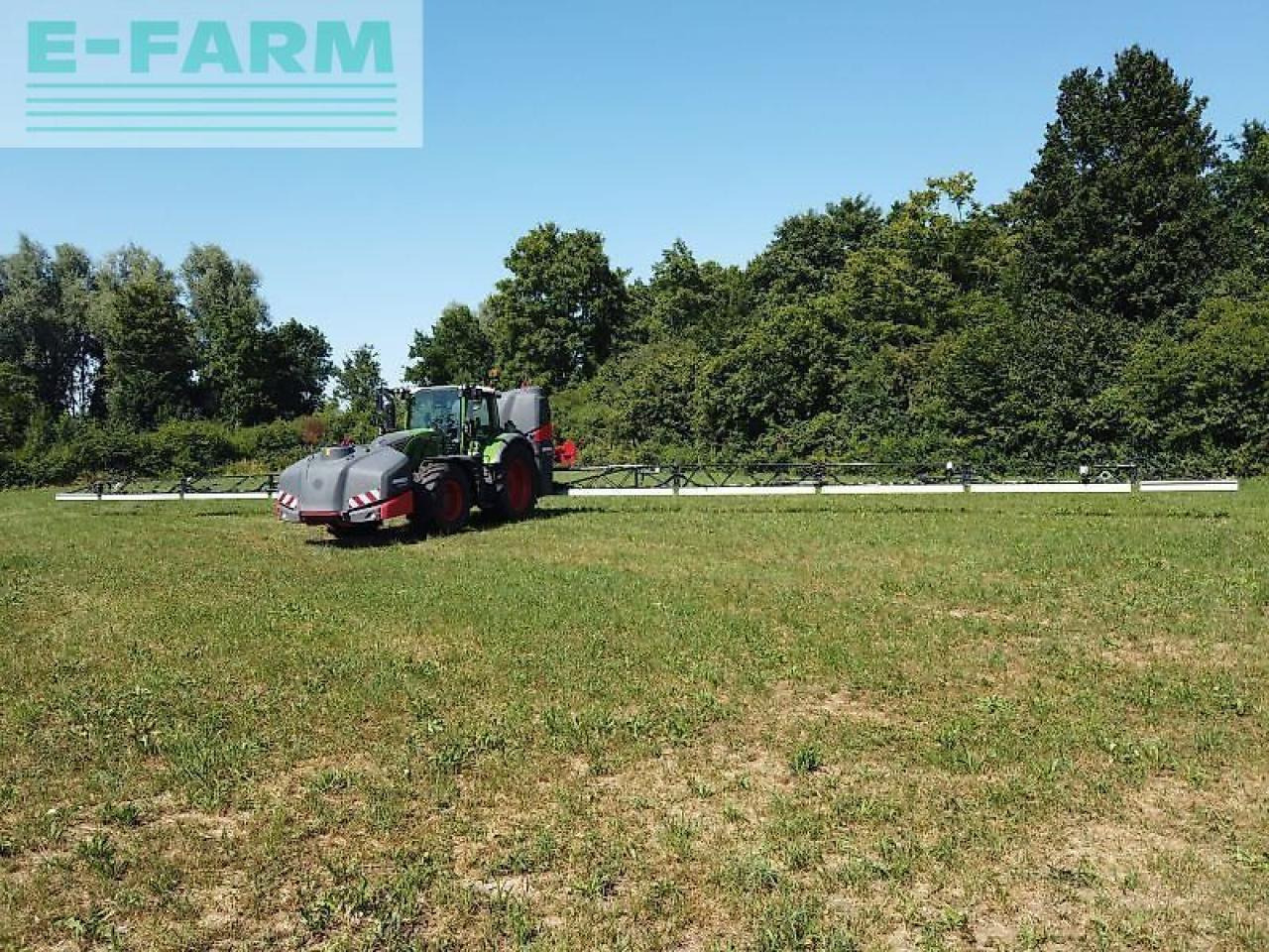 Horsch 2.2 cs mit 1.8 ft-fronttank - Vontatott permetezők: 2 kép. Horsch 2.2 cs mit 1.8 ft-fronttank - Vontatott permetezők: 2 kép.