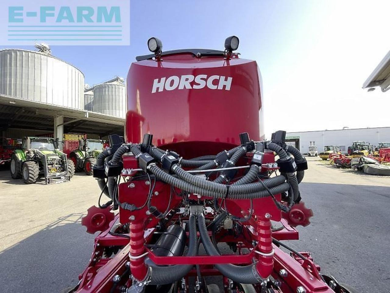 Horsch avatar 3.16 sd - Szemenkénti vetőgép: 5 kép. Horsch avatar 3.16 sd - Szemenkénti vetőgép: 5 kép.