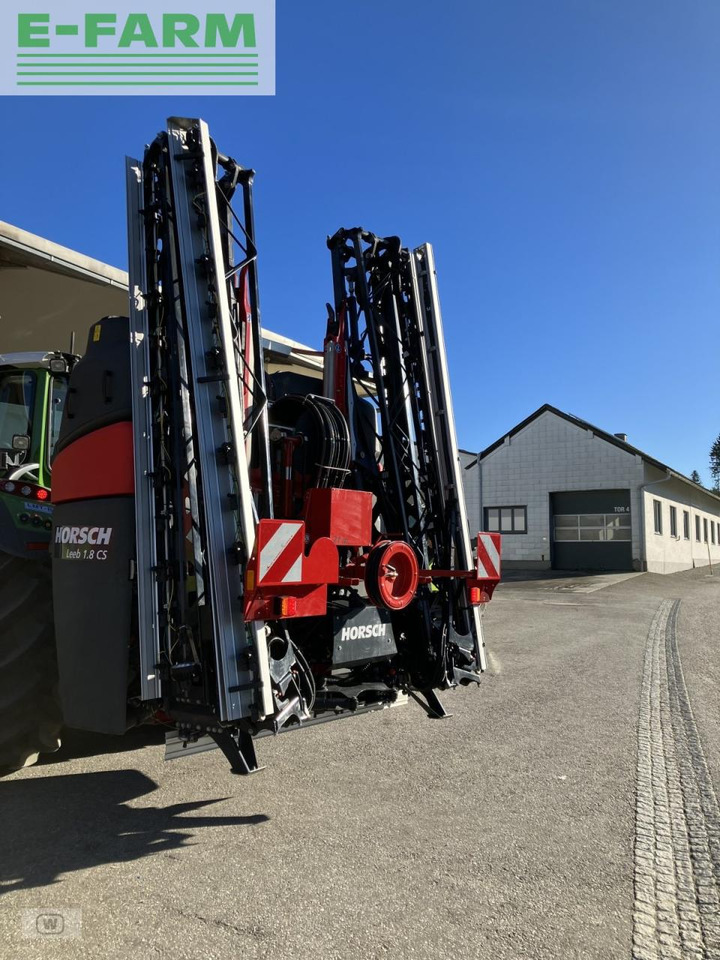 Horsch cs 1.8 demomaschine - Függesztett permetező: 4 kép. Horsch cs 1.8 demomaschine - Függesztett permetező: 4 kép.
