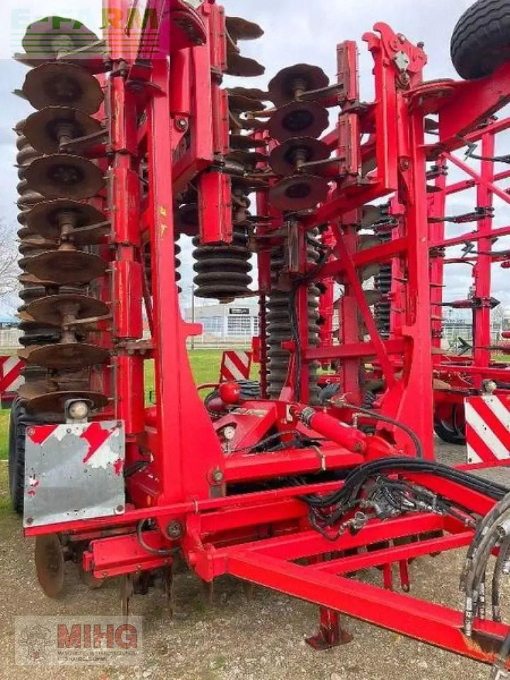 Horsch joker 10 rt - Tárcsás borona: 3 kép. Horsch joker 10 rt - Tárcsás borona: 3 kép.