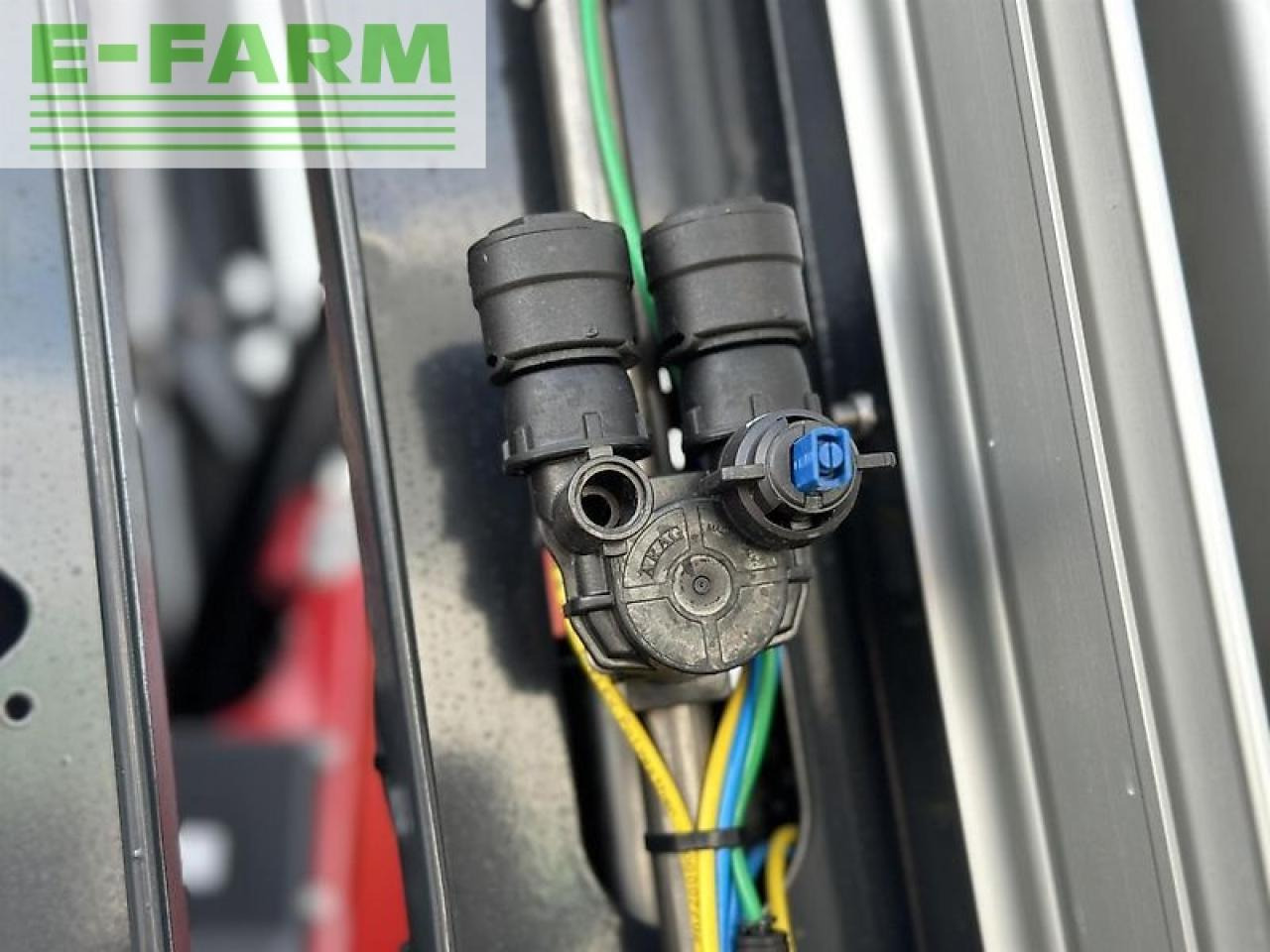 Horsch leeb 2.2 cs 21m - Vontatott permetezők: 4 kép. Horsch leeb 2.2 cs 21m - Vontatott permetezők: 4 kép.