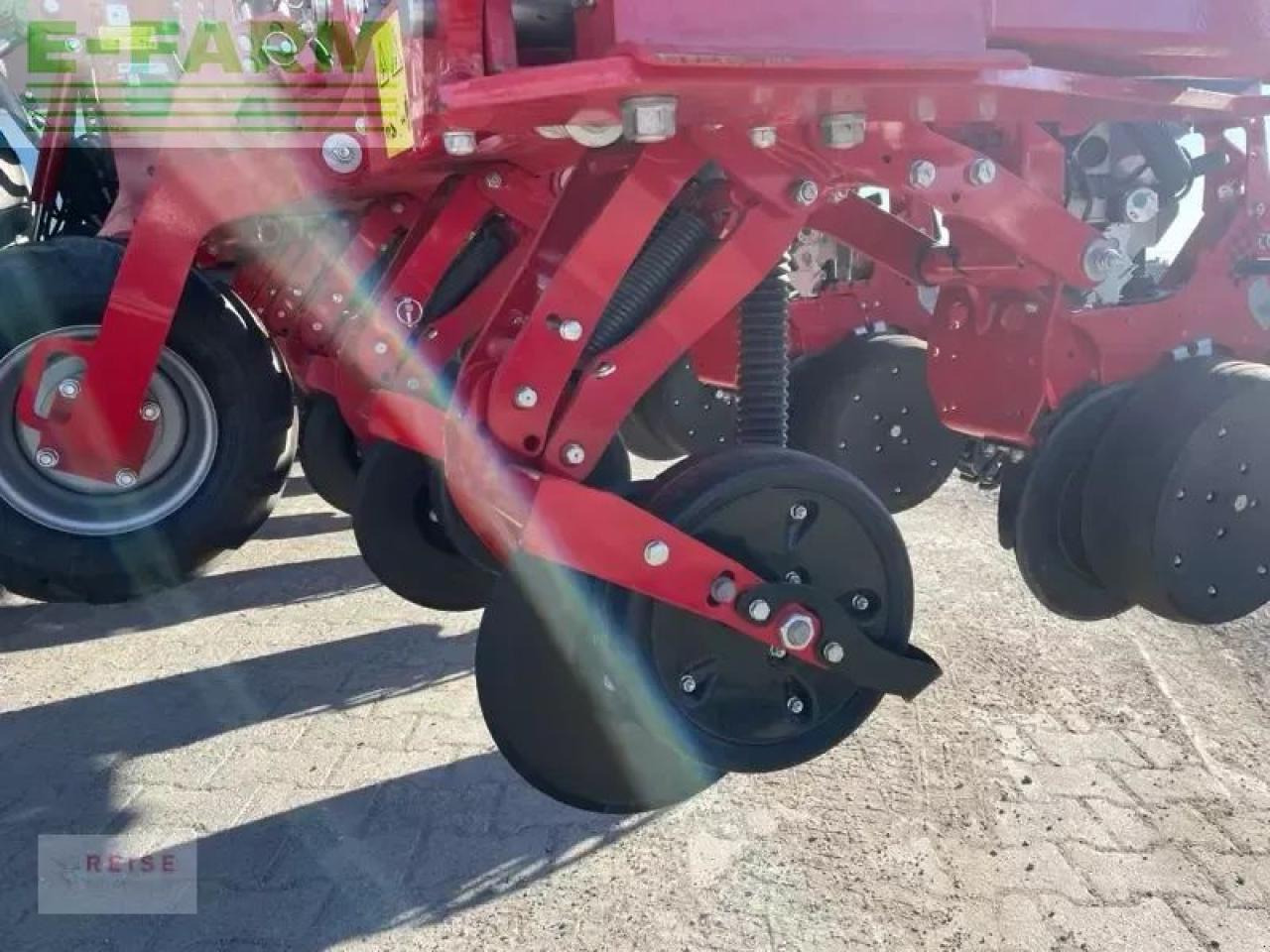 Horsch maestro 8 rx - Precíziós vetőgép: 5 kép. Horsch maestro 8 rx - Precíziós vetőgép: 5 kép.