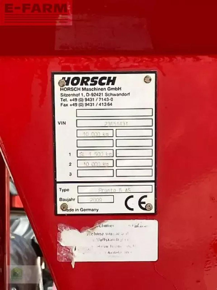 Horsch pronto 6 as *mit saatflusskontrolle* - Kombinált vetőgép: 2 kép. Horsch pronto 6 as *mit saatflusskontrolle* - Kombinált vetőgép: 2 kép.