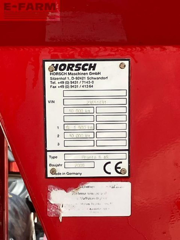 Horsch pronto 6 as *mit saatflusskontrolle* - Szemenkénti vetőgép: 2 kép. Horsch pronto 6 as *mit saatflusskontrolle* - Szemenkénti vetőgép: 2 kép.