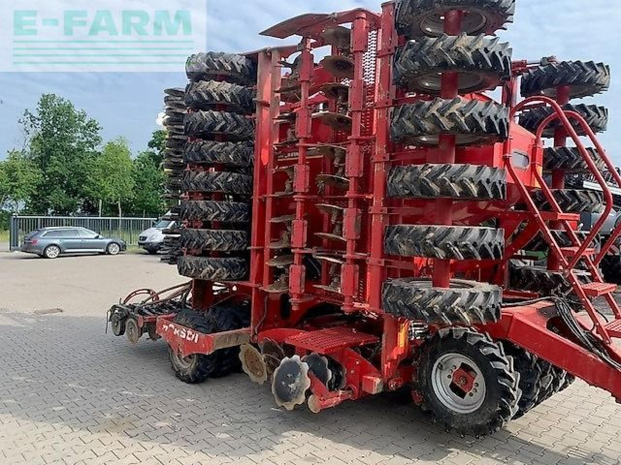 Horsch pronto 8 dc - Szemenkénti vetőgép: 4 kép. Horsch pronto 8 dc - Szemenkénti vetőgép: 4 kép.
