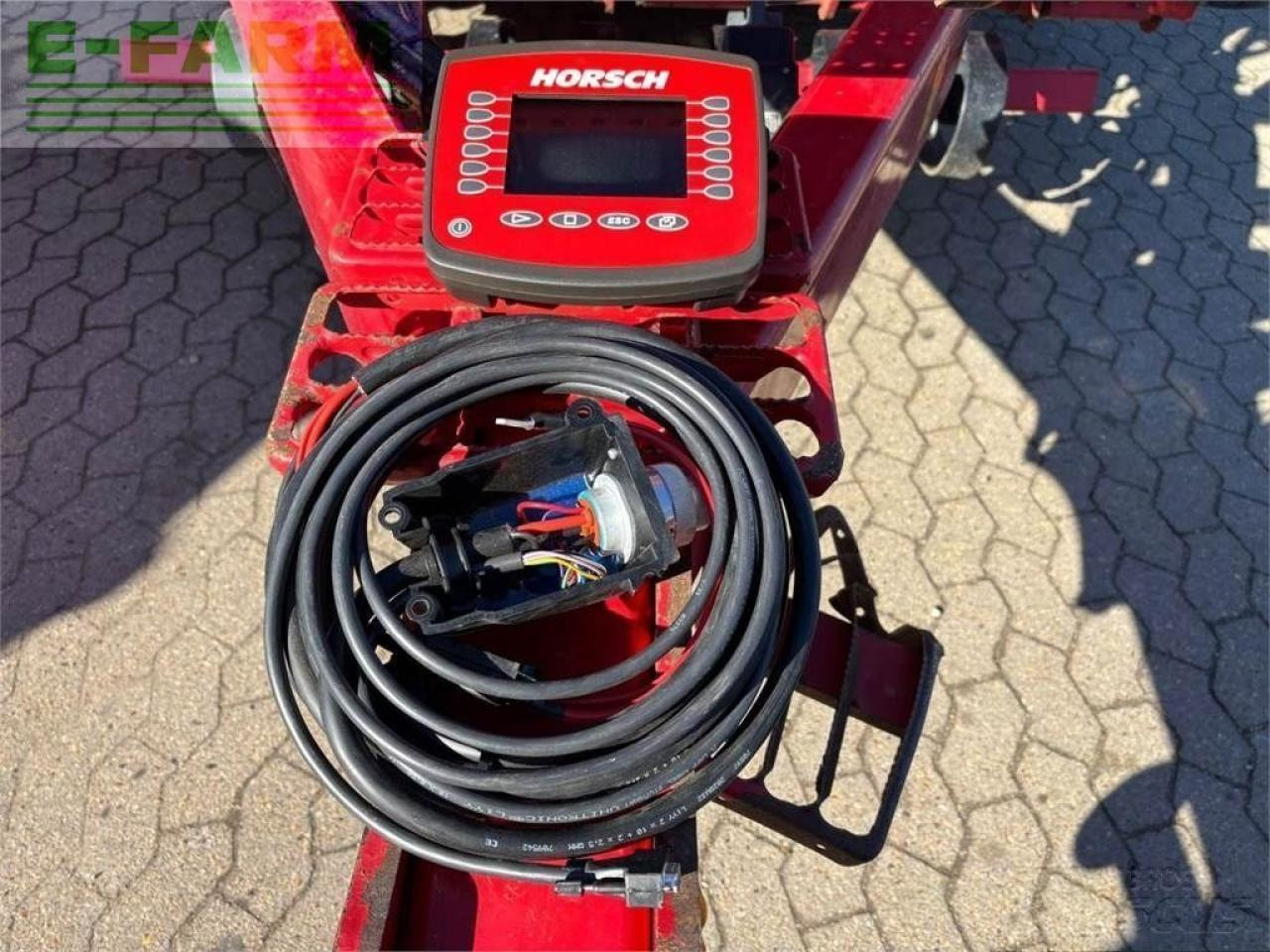 Horsch pronto 8dc duedrill - Kombinált vetőgép: 5 kép. Horsch pronto 8dc duedrill - Kombinált vetőgép: 5 kép.