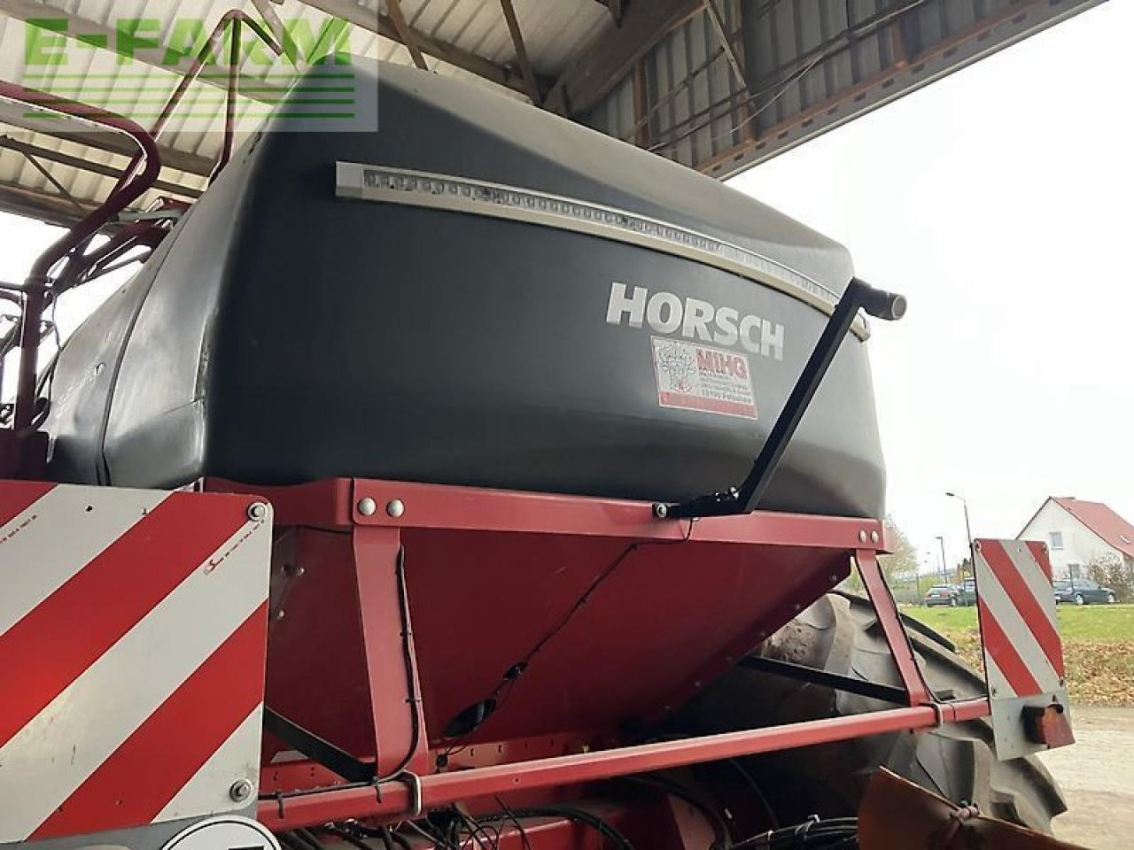 Horsch pronto 9 sw ppf *dünger + saatflussüberwachung* - Szemenkénti vetőgép: 3 kép. Horsch pronto 9 sw ppf *dünger + saatflussüberwachung* - Szemenkénti vetőgép: 3 kép.