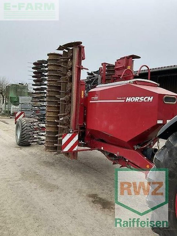 Horsch pronto kr 6 - Szemenkénti vetőgép: 3 kép. Horsch pronto kr 6 - Szemenkénti vetőgép: 3 kép.