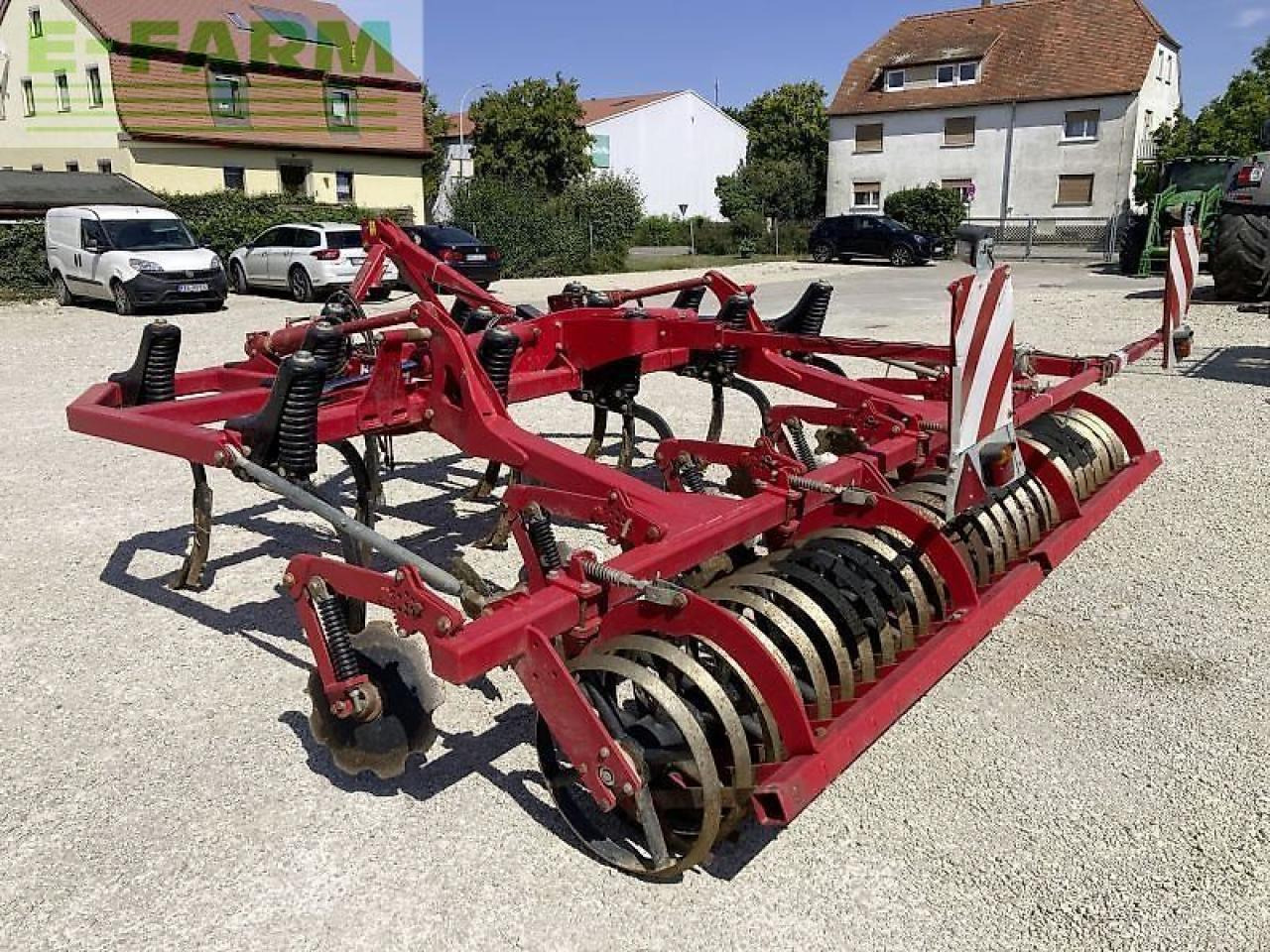 Horsch terrano 4 fx - Kultivátor: 5 kép. Horsch terrano 4 fx - Kultivátor: 5 kép.