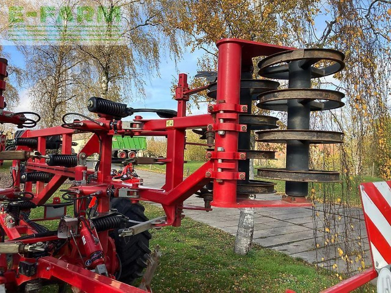 Kultivátor Horsch terrano 5 fm: 18 kép. Kultivátor Horsch terrano 5 fm: 18 kép.