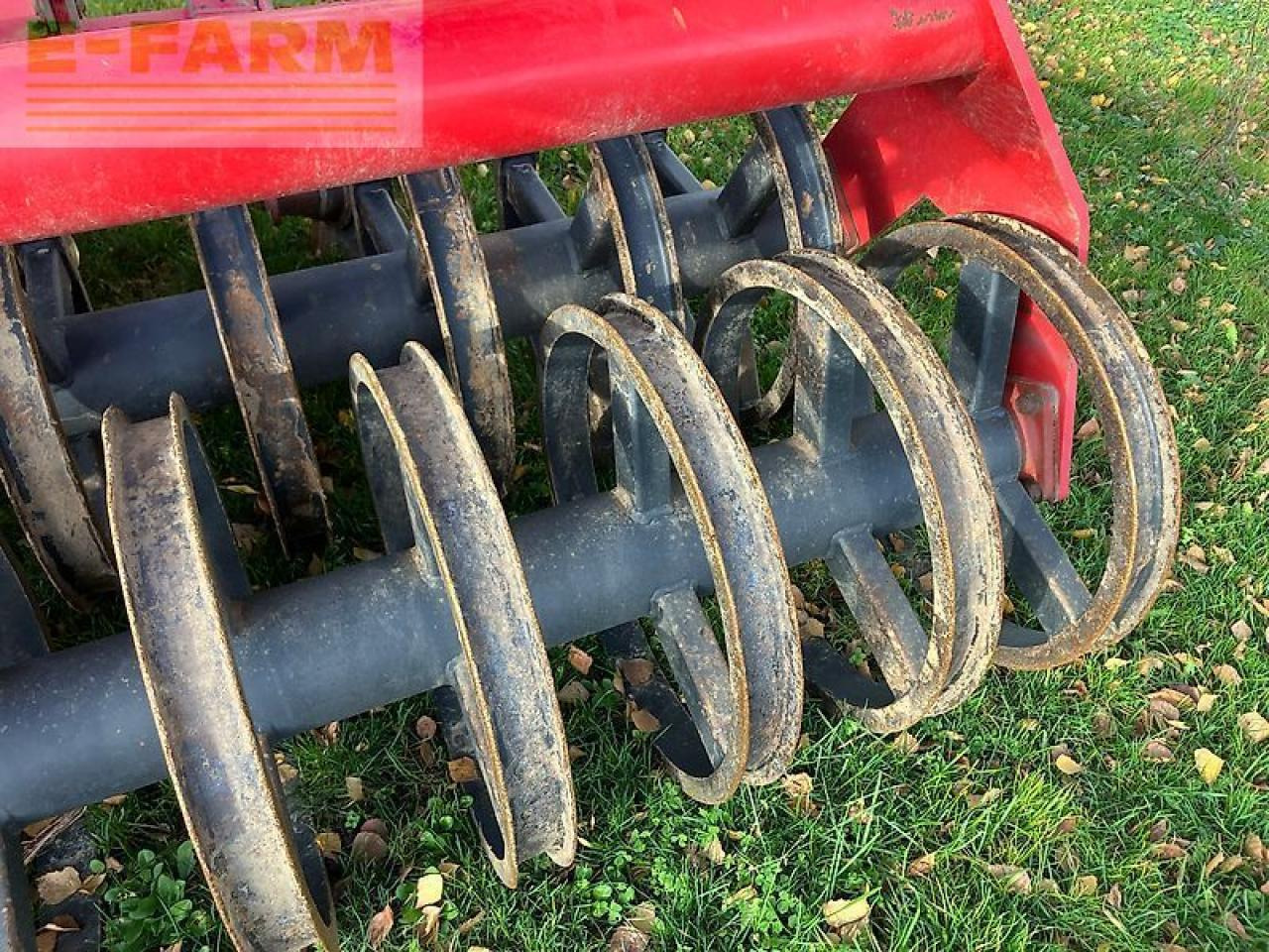 Kultivátor Horsch terrano 5 fm: 12 kép. Kultivátor Horsch terrano 5 fm: 12 kép.