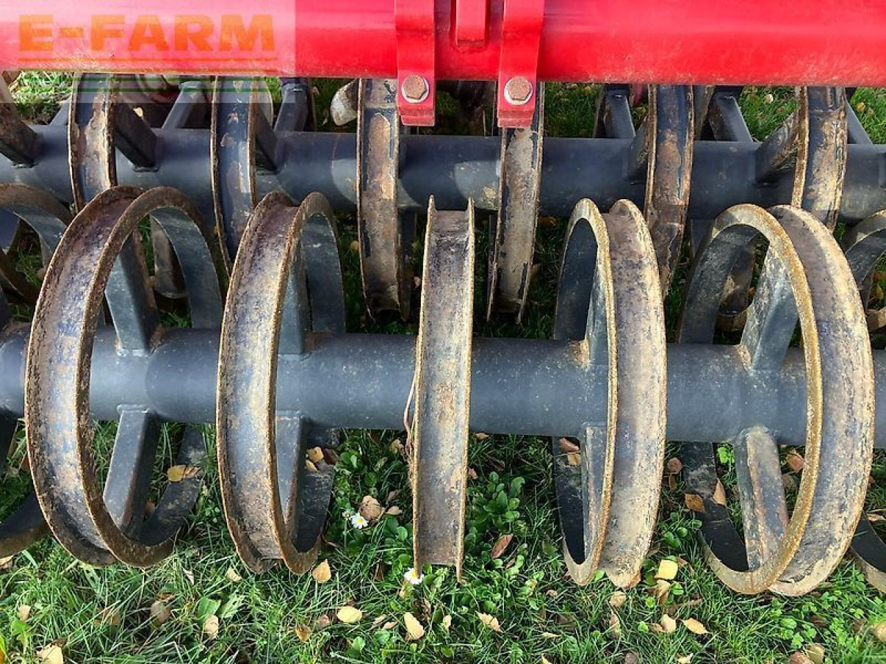 Kultivátor Horsch terrano 5 fm: 14 kép. Kultivátor Horsch terrano 5 fm: 14 kép.