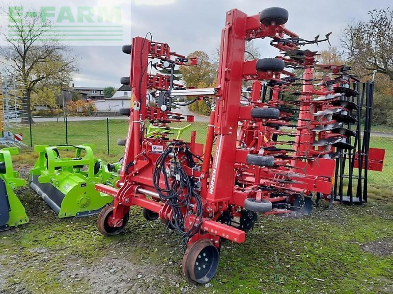 Horsch transformer 6 vf - hacke - Vontatott permetezők: 1 kép. Horsch transformer 6 vf - hacke - Vontatott permetezők: 1 kép.