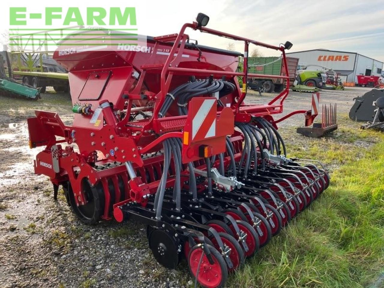 Horsch versa 3kr - Szemenkénti vetőgép: 4 kép. Horsch versa 3kr - Szemenkénti vetőgép: 4 kép.