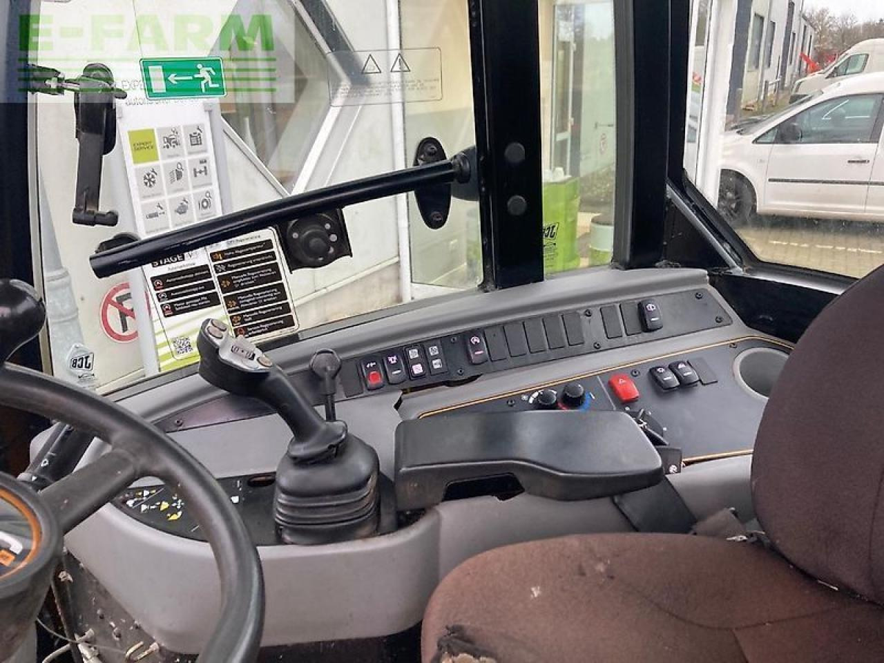 JCB 407 - Minikotró: 5 kép. JCB 407 - Minikotró: 5 kép.