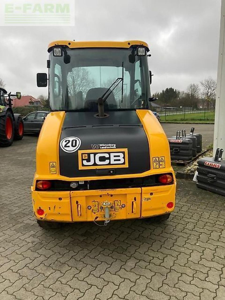 JCB 407 - Minikotró: 3 kép. JCB 407 - Minikotró: 3 kép.