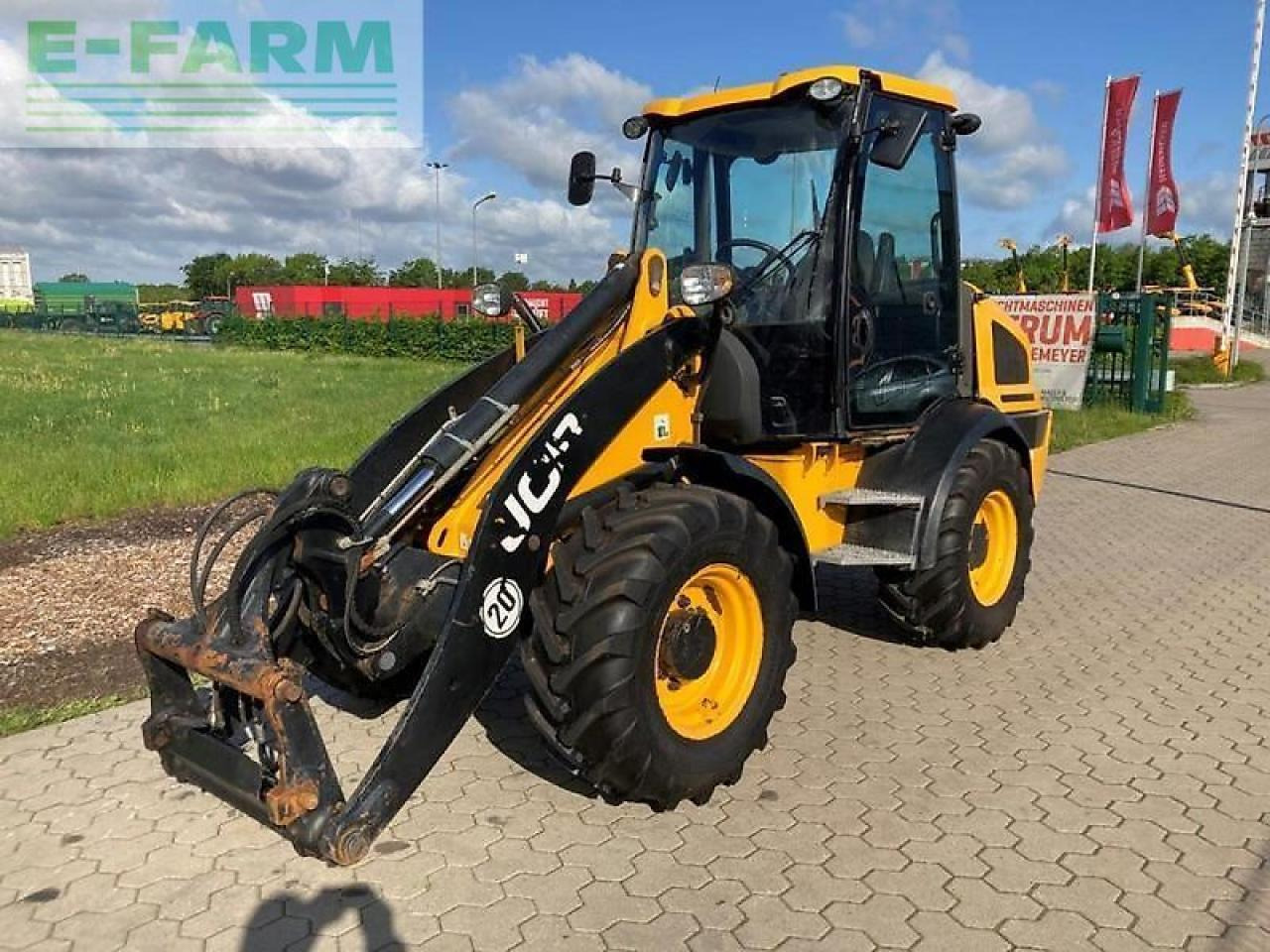 JCB 409 - Minikotró: 1 kép. JCB 409 - Minikotró: 1 kép.