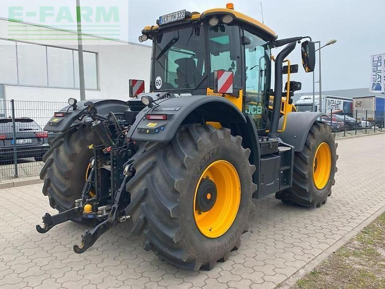 JCB 4220 icon - 60 km/h - Traktor: 4 kép. JCB 4220 icon - 60 km/h - Traktor: 4 kép.