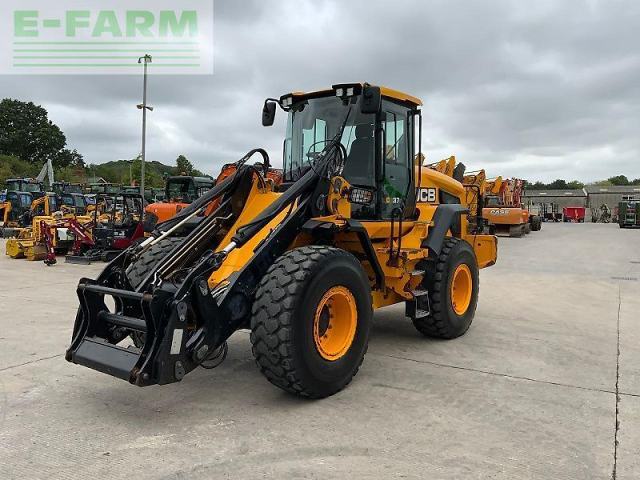 JCB 437 wheeled loading shovel (st23075) - Minikotró: 5 kép. JCB 437 wheeled loading shovel (st23075) - Minikotró: 5 kép.