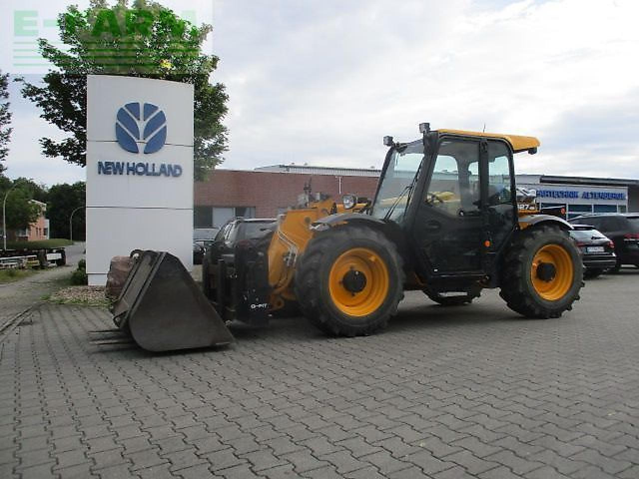 JCB 527-58 ds niedrige bauhöhe 2,15m - Teleszkópos rakodó: 2 kép. JCB 527-58 ds niedrige bauhöhe 2,15m - Teleszkópos rakodó: 2 kép.