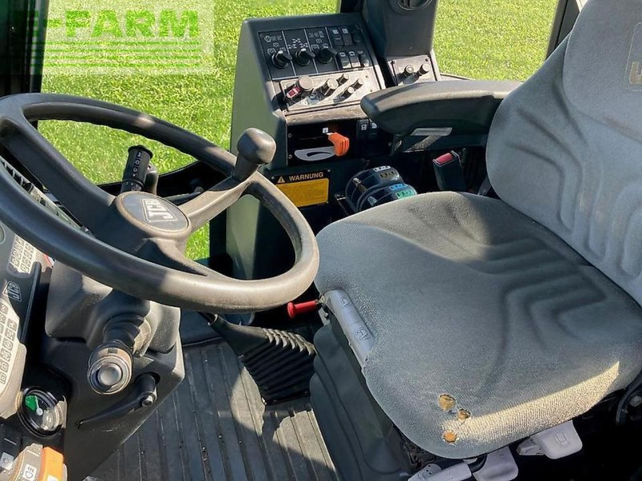 Traktor JCB fastrac 2155 4ws traktor 200ps gebraucht bj 2008: 8 kép.