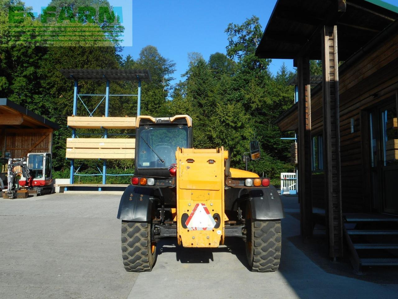JCB jcb 533-105 ( 3,3t - 10,5m ) - Teleszkópos rakodó: 3 kép. JCB jcb 533-105 ( 3,3t - 10,5m ) - Teleszkópos rakodó: 3 kép.