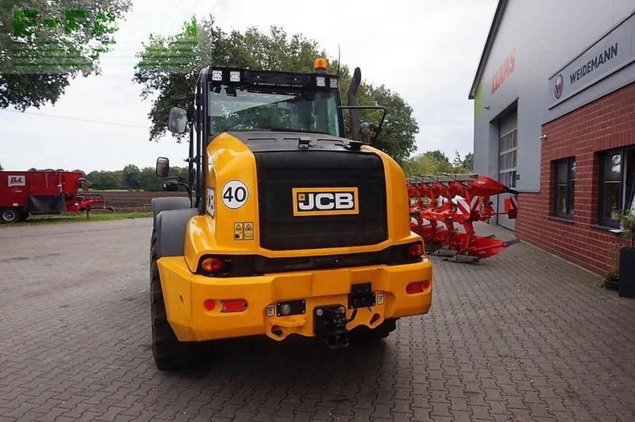 JCB jcb tm 420 teleskopradlader - Minikotró: 3 kép. JCB jcb tm 420 teleskopradlader - Minikotró: 3 kép.