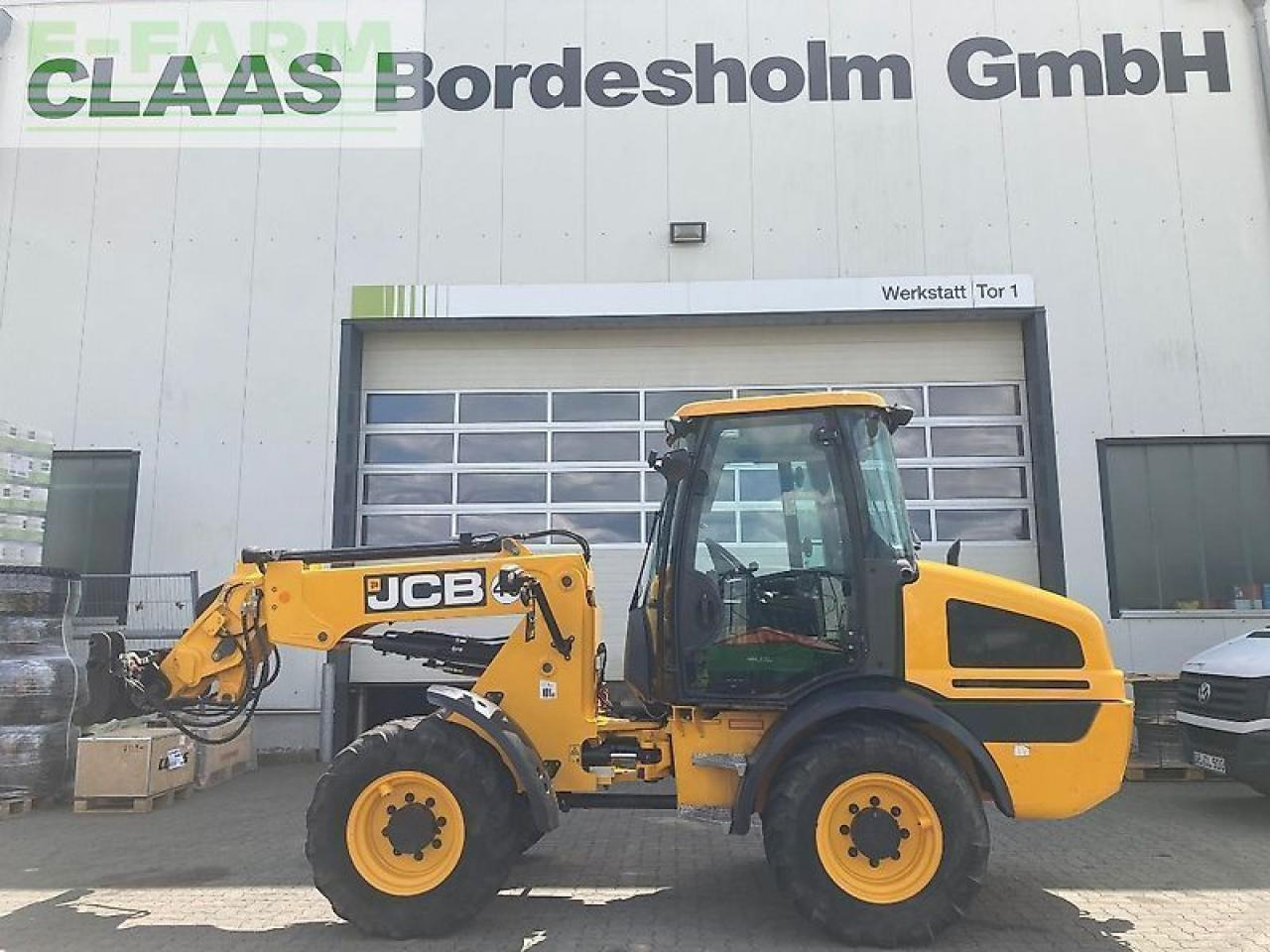JCB tm220 - Minikotró: 1 kép. JCB tm220 - Minikotró: 1 kép.