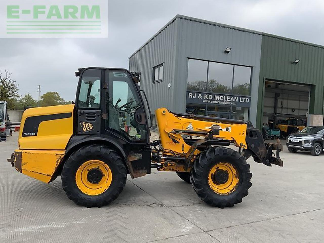 JCB tm310s agri pivot steer (st22428) - Gumikerekes homlokrakodó: 2 kép. JCB tm310s agri pivot steer (st22428) - Gumikerekes homlokrakodó: 2 kép.