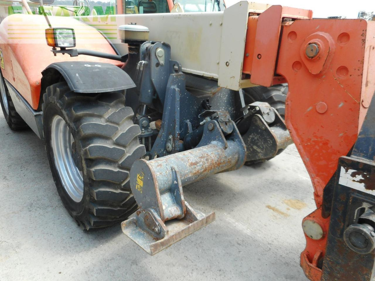Teleszkópos rakodó JLG jlg 3512 ( 3,5t - 12m ): 15 kép.
