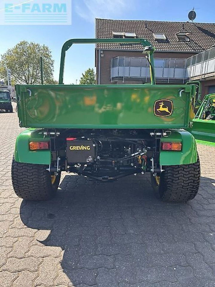 John Deere 2030a - Traktor: 2 kép. John Deere 2030a - Traktor: 2 kép.