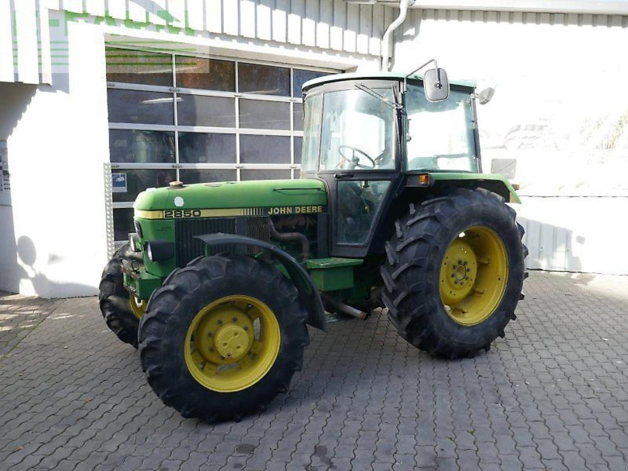 John Deere 2850 as - Traktor: 1 kép. John Deere 2850 as - Traktor: 1 kép.