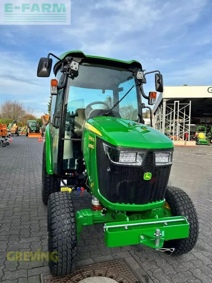 John Deere 3046r - Traktor: 4 kép. John Deere 3046r - Traktor: 4 kép.