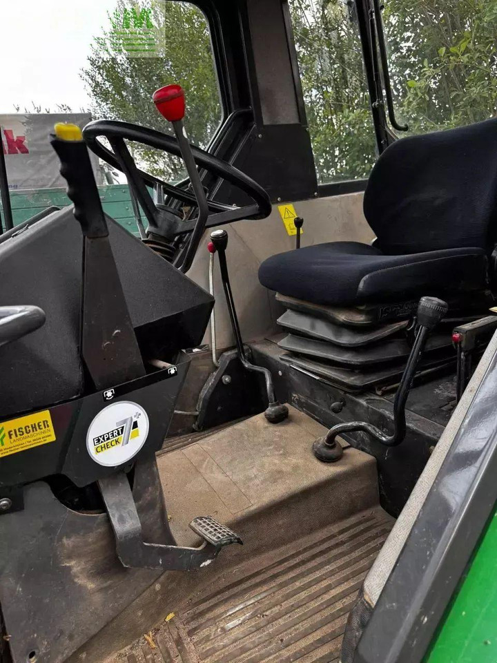 John Deere 3100 - Traktor: 5 kép. John Deere 3100 - Traktor: 5 kép.