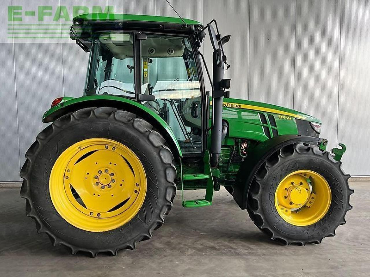 John Deere 5075 m - Traktor: 5 kép. John Deere 5075 m - Traktor: 5 kép.