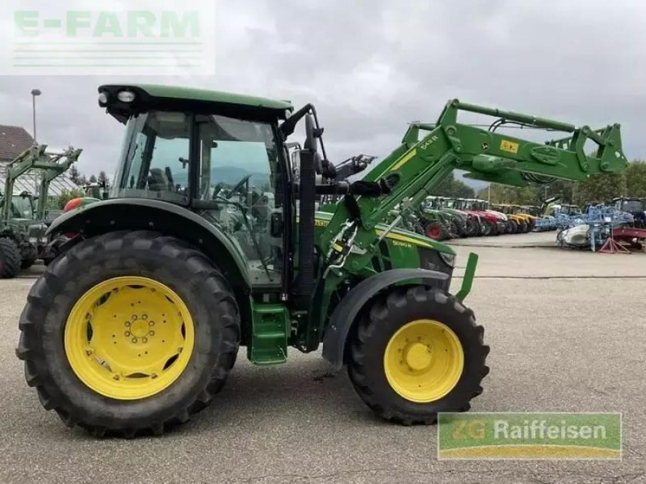 John Deere 5090 r - Traktor: 3 kép. John Deere 5090 r - Traktor: 3 kép.