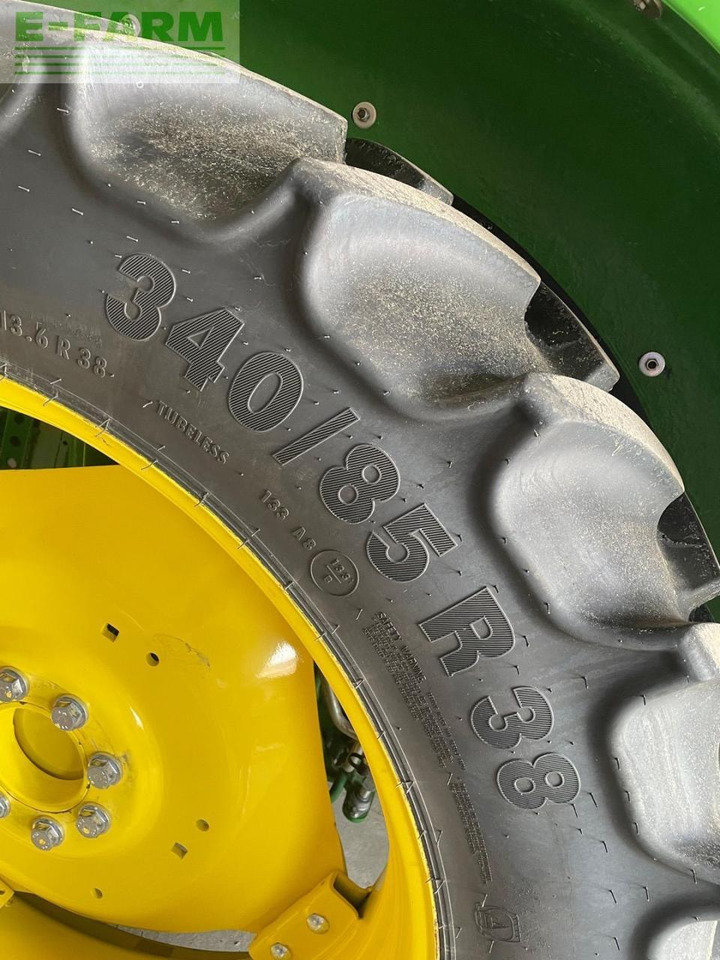 John Deere 5100M - Traktor: 4 kép. John Deere 5100M - Traktor: 4 kép.