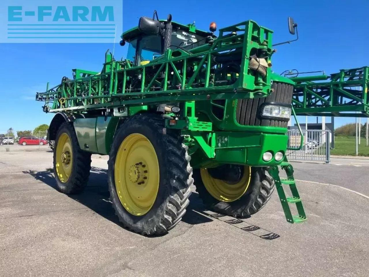 John Deere 5430 i - Vontatott permetezők: 1 kép. John Deere 5430 i - Vontatott permetezők: 1 kép.