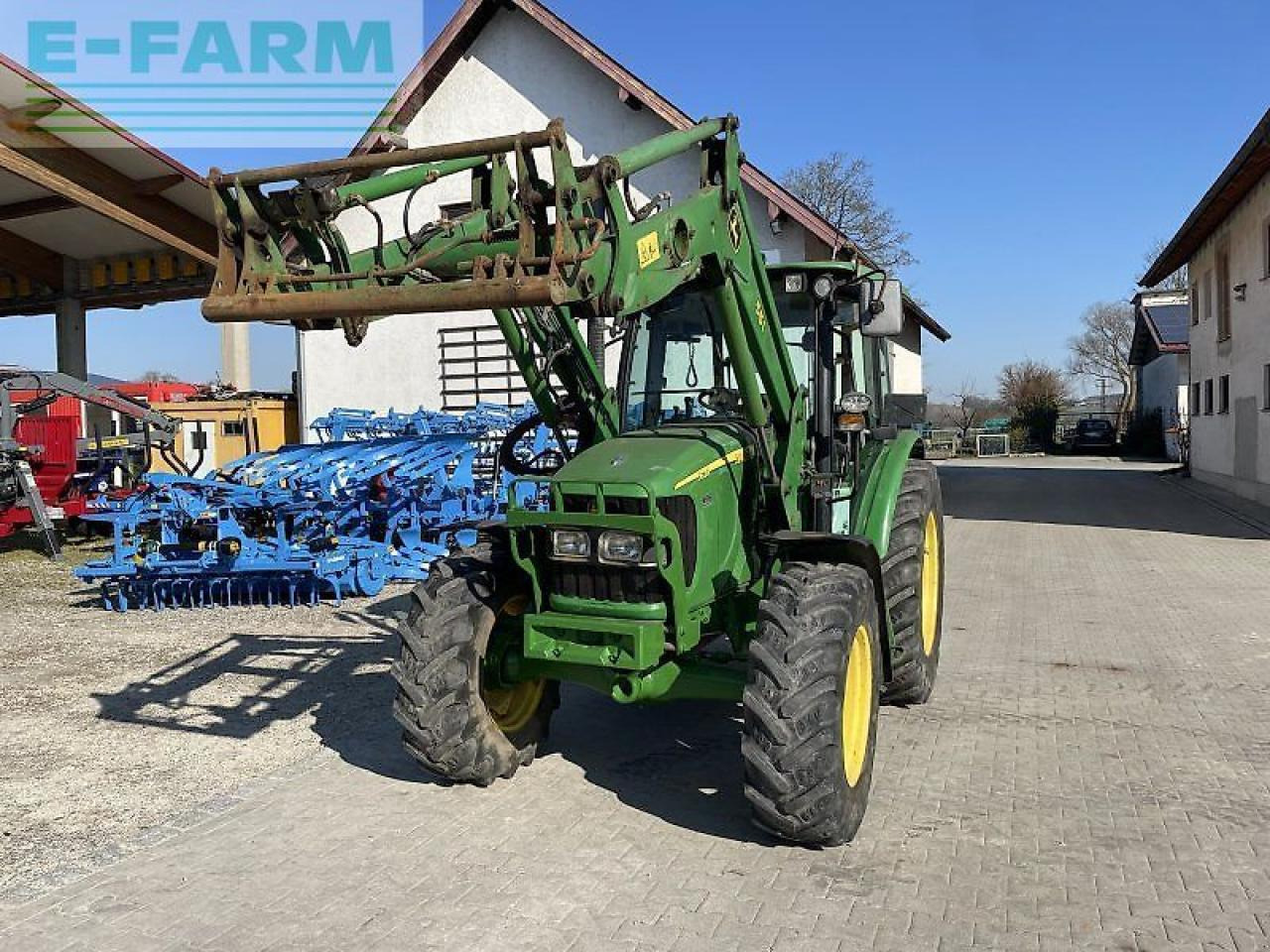 John Deere 5620 fl premium - Traktor: 4 kép. John Deere 5620 fl premium - Traktor: 4 kép.
