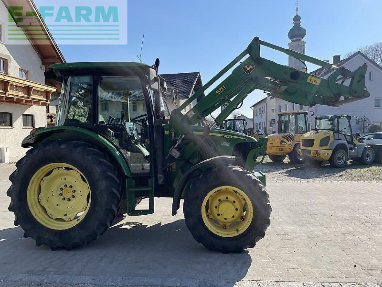 John Deere 5620 fl premium - Traktor: 5 kép. John Deere 5620 fl premium - Traktor: 5 kép.