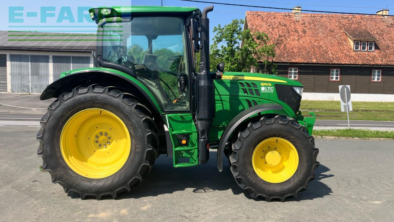 John Deere 6110R - Traktor: 5 kép. John Deere 6110R - Traktor: 5 kép.
