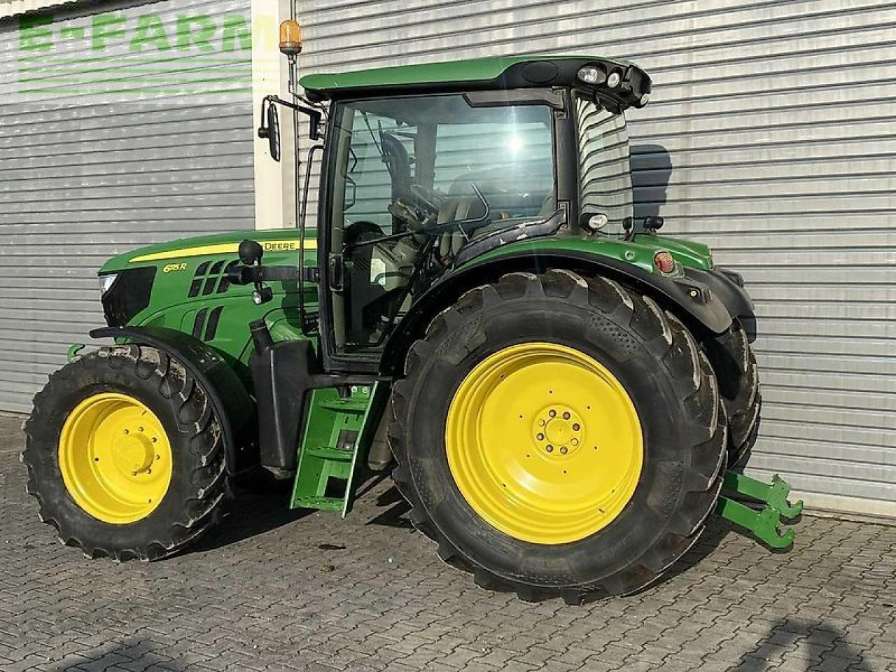 John Deere 6115r - Traktor: 4 kép. John Deere 6115r - Traktor: 4 kép.