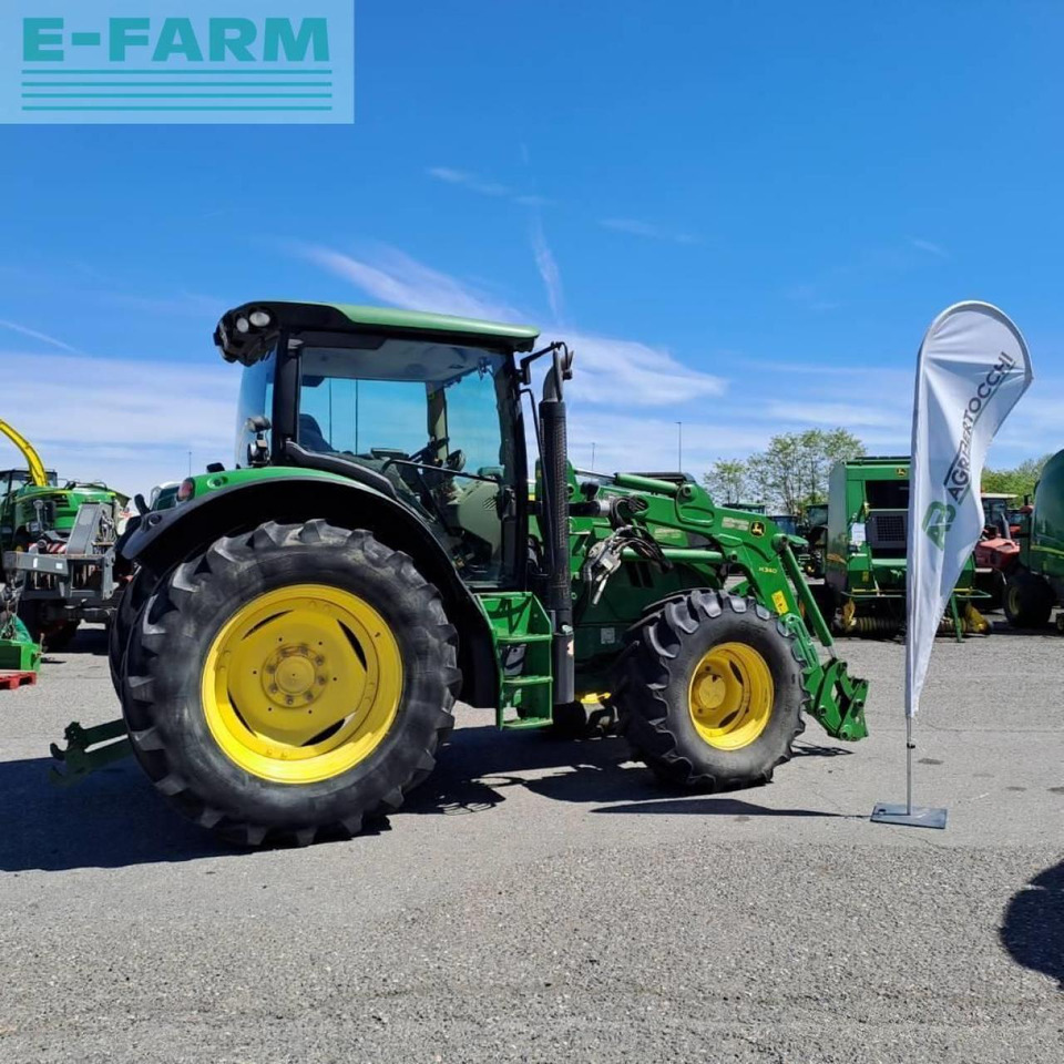 John Deere 6125 r - Traktor: 3 kép. John Deere 6125 r - Traktor: 3 kép.