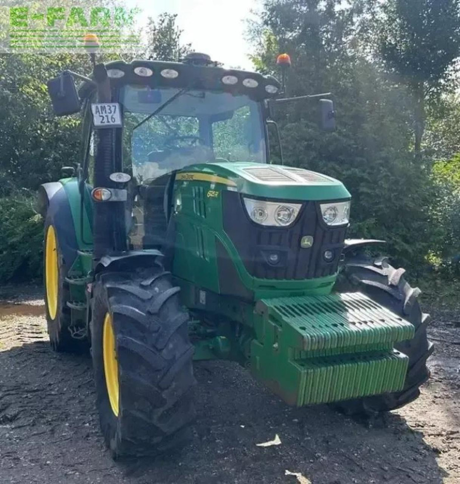 John Deere 6125r - Traktor: 3 kép. John Deere 6125r - Traktor: 3 kép.