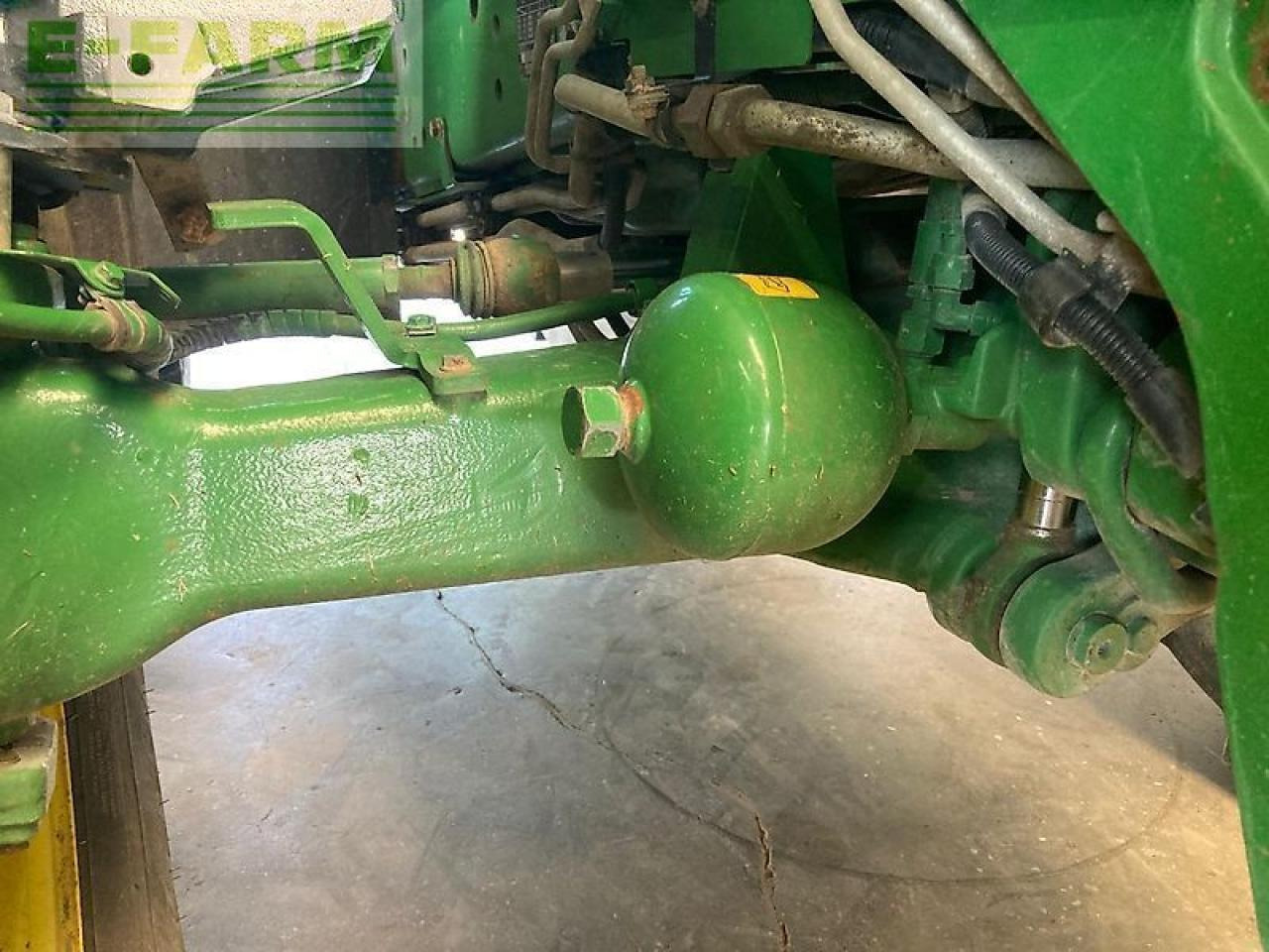 Traktor John Deere 6130r: 6 kép.