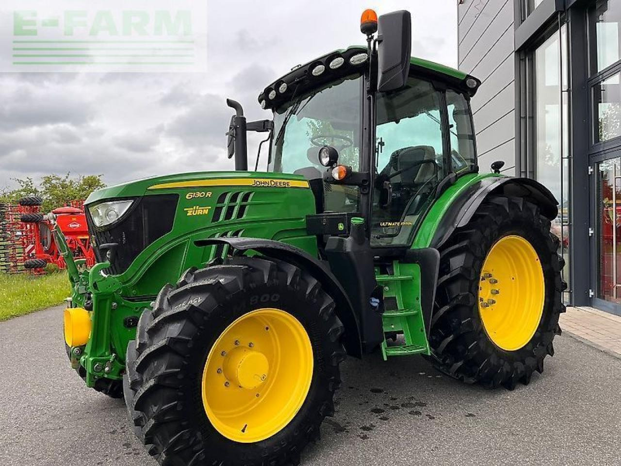 John Deere 6130r - Traktor: 2 kép. John Deere 6130r - Traktor: 2 kép.