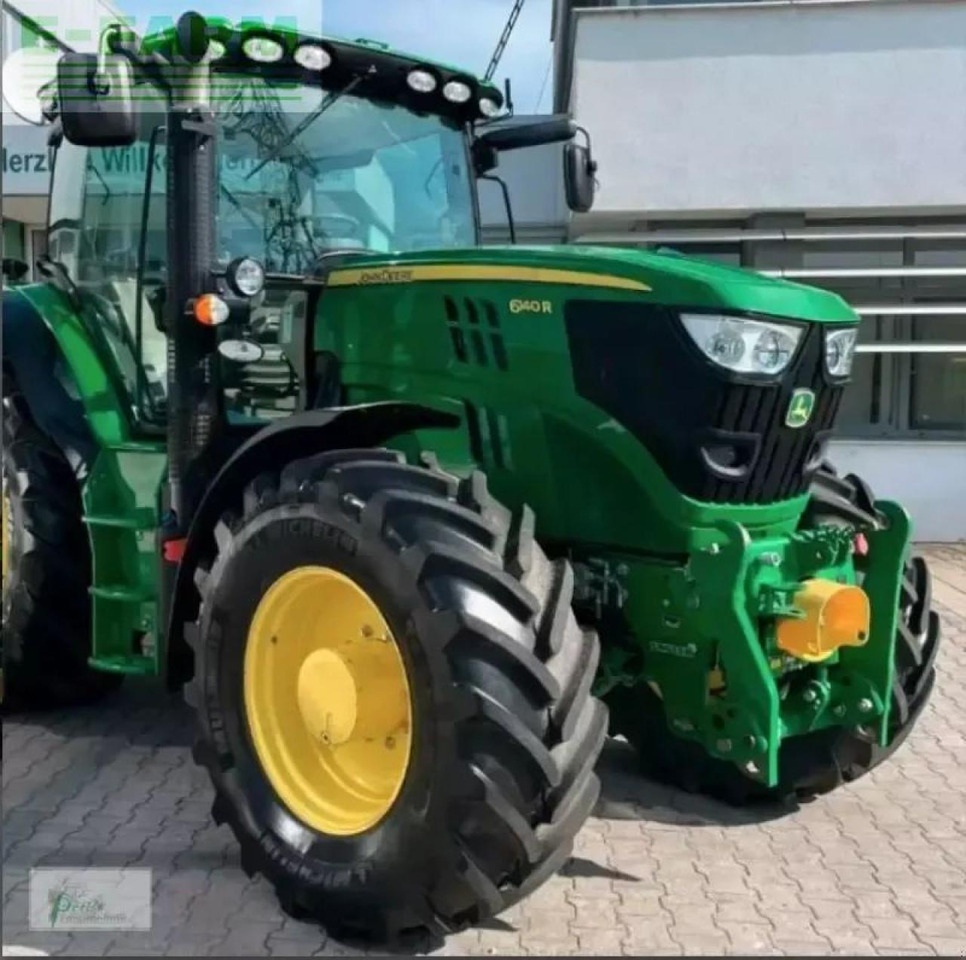 John Deere 6140r - Traktor: 4 kép. John Deere 6140r - Traktor: 4 kép.