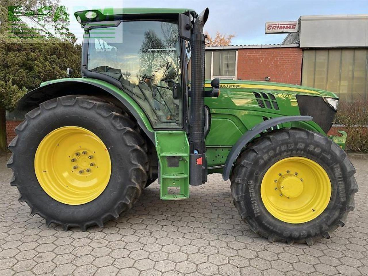 John Deere 6140r dd 40 - Traktor: 2 kép. John Deere 6140r dd 40 - Traktor: 2 kép.