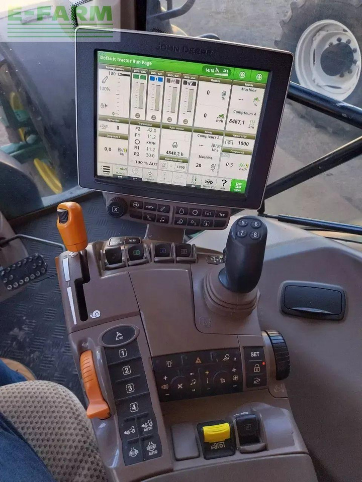 John Deere 6145r - Traktor: 3 kép. John Deere 6145r - Traktor: 3 kép.