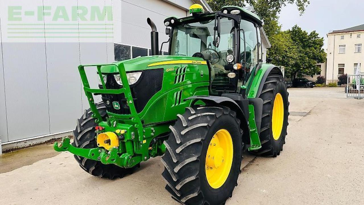 John Deere 6145r - Traktor: 1 kép. John Deere 6145r - Traktor: 1 kép.